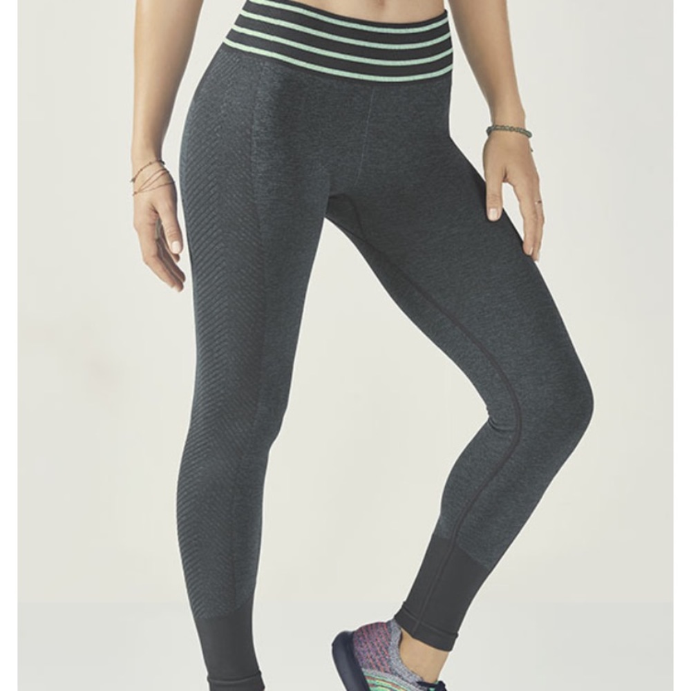 Fabletics Janie Legging